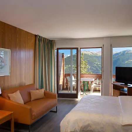 Hotel Helvetia Intergolf 4*