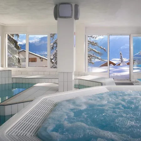 Hotel Helvetia Intergolf 4*