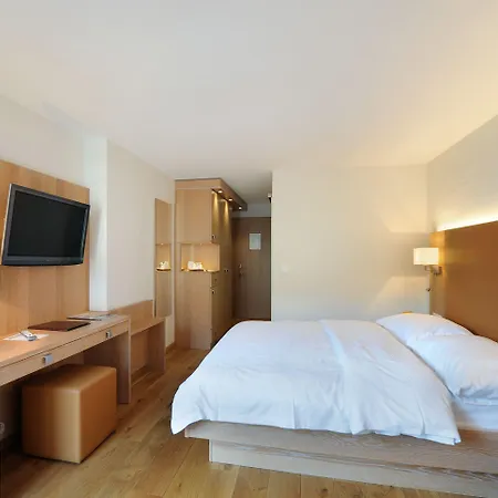 Ξενοδοχείο Helvetia Intergolf 4*