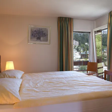 Helvetia Intergolf מלון 4*