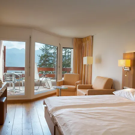 Helvetia Intergolf מלון